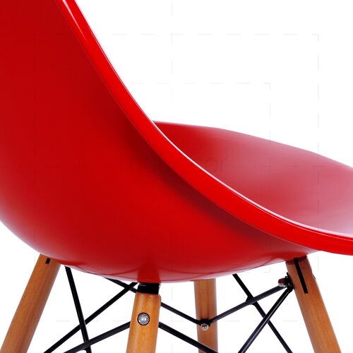 Eames DSW Stuhl in Rot